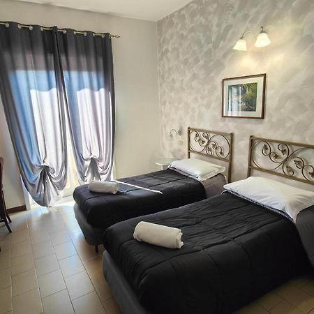 Tk Hotel - Ex Ares San Giovanni La Punta Kültér fotó