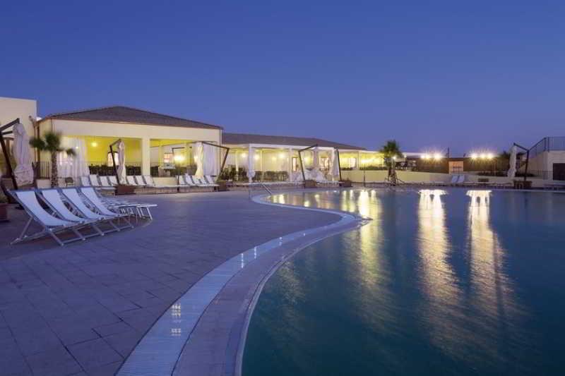 Tk Hotel - Ex Ares San Giovanni La Punta Kültér fotó